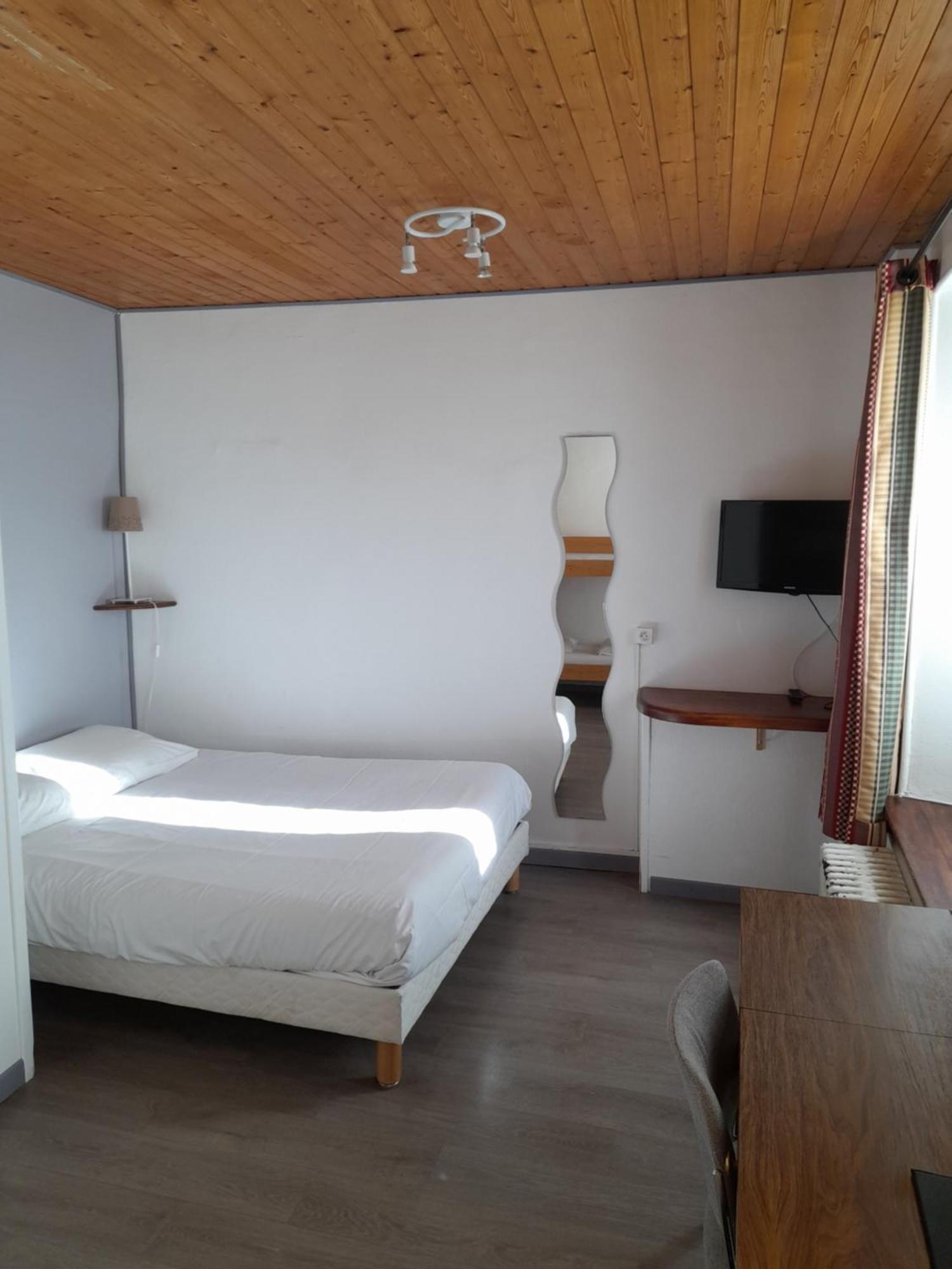 Hotel Du Centre Villard-de-Lans Eksteriør billede